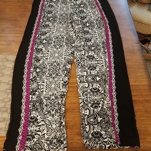 Soma Intimates & Sleepwear - Soma Pajamas XS set, (worn 1x for photo only) Soma Intimates & Sleepwear - Soma Pajamas XS set, (worn 1x for photo only)